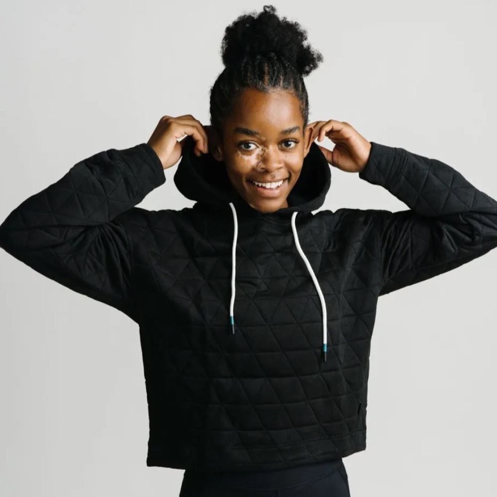 NWT ZYIA Black Quilted Triad Hoodie Size Large Athleisure Fall Autumn Comfort